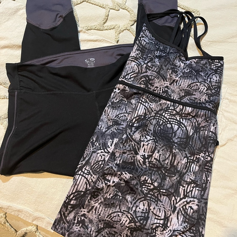 Ladies yoga outfit. Champion brand.